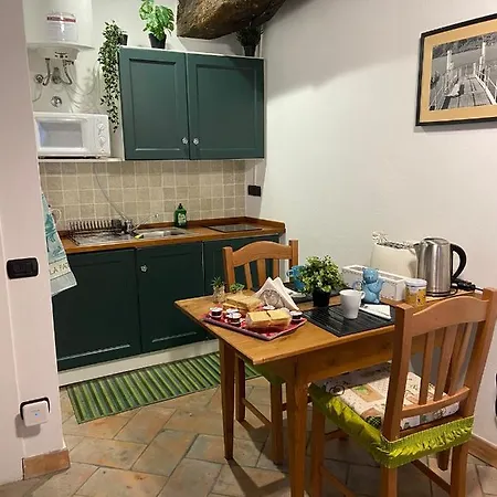 La Casa Nei Vicoli: In Centro A Due Passi Dal Appartamento Mandello del Lario
